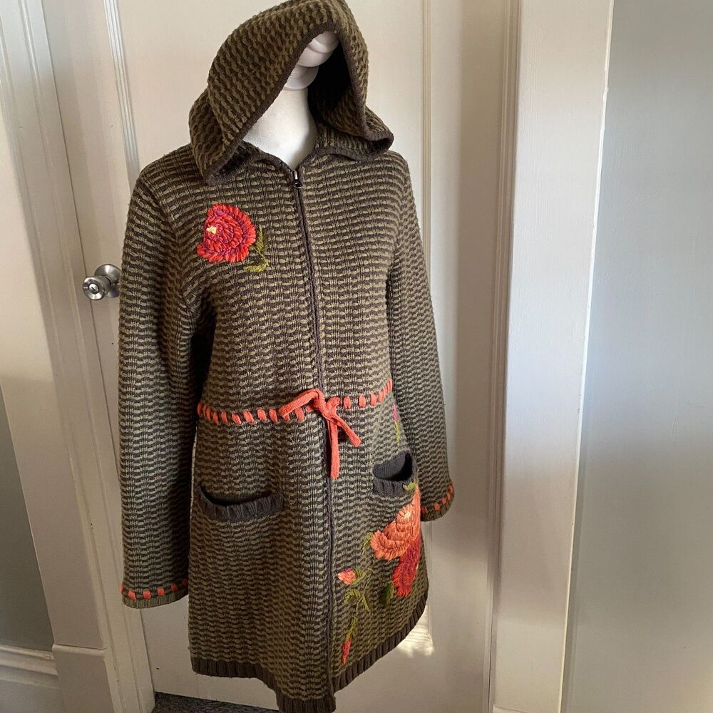 Cabi Wool Blend Long Cottagecore Embroidered Floral Hooded Zip Knit Sweater Sz S